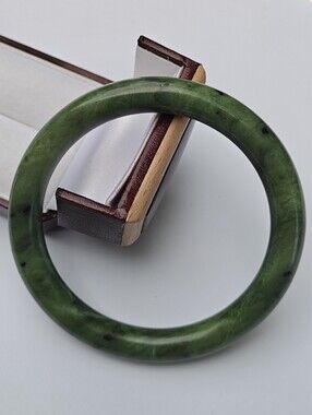 Vintage Genuine Jade Bangle Bracelet Stunning